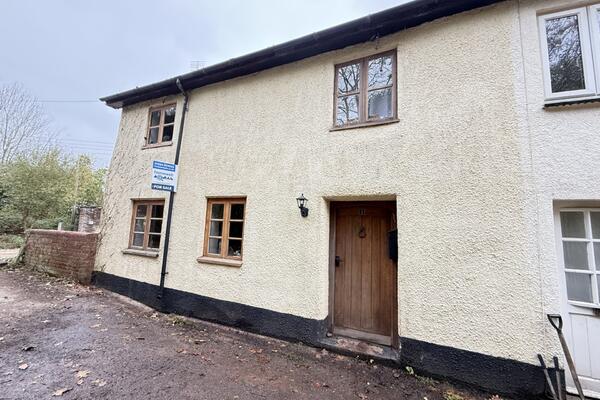 Pencepool Cottages, Plymtree. Devon. EX15 2JY.